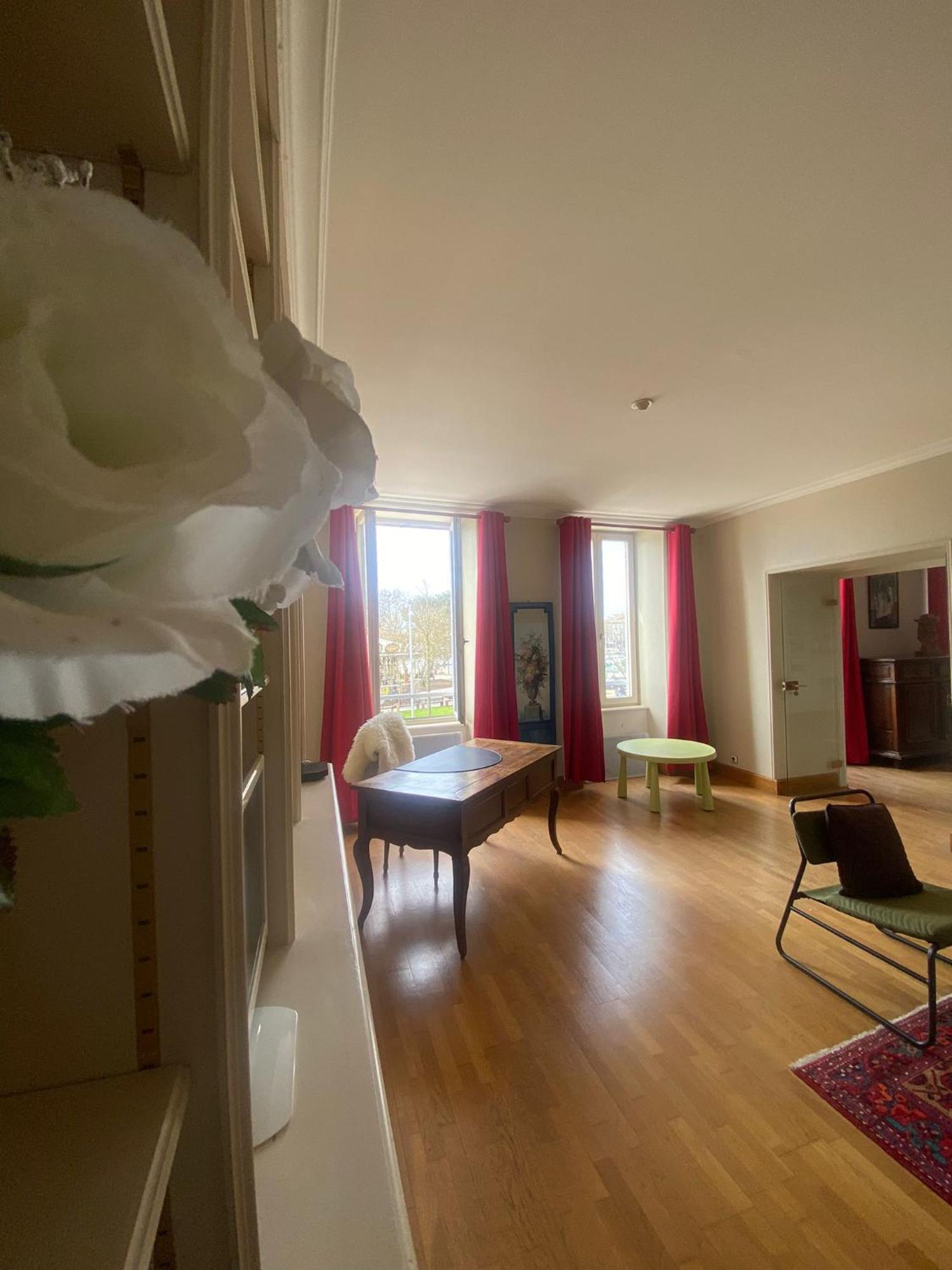 L'appart Du Vieux Port Apartment *